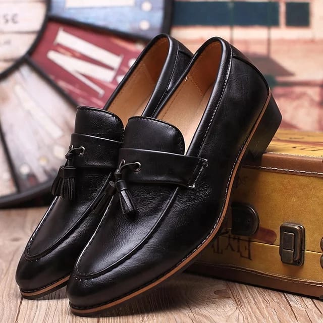 Mens Black Color Leather Shoes