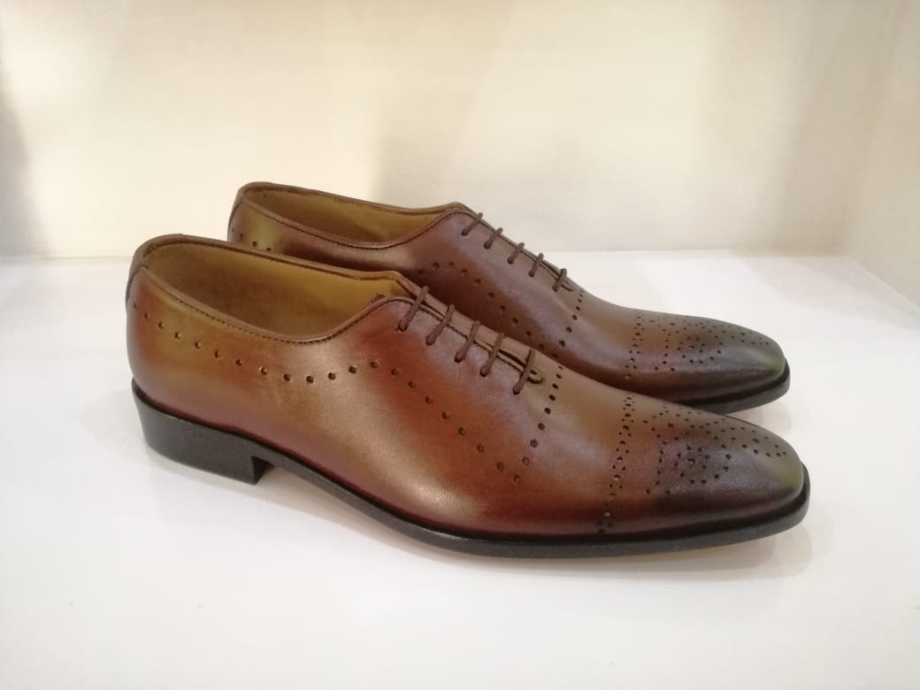 Mens Wax Brown Color Leather Shoes